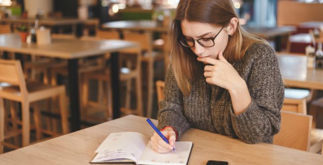 How to create an academic CV How to create an academic CV