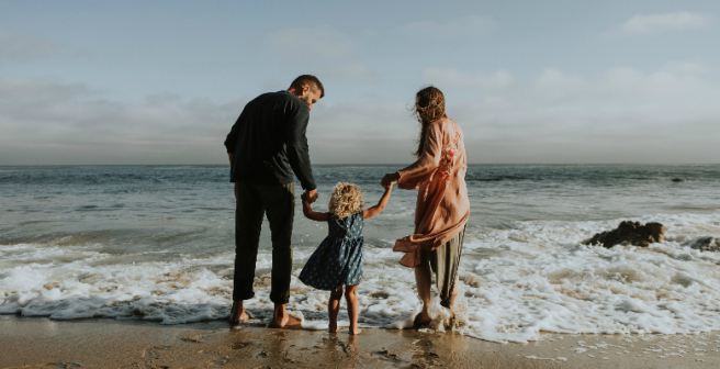 A new study highlights the impact of parenthood on a career in science A new study highlights the impact of parenthood on a career in science
