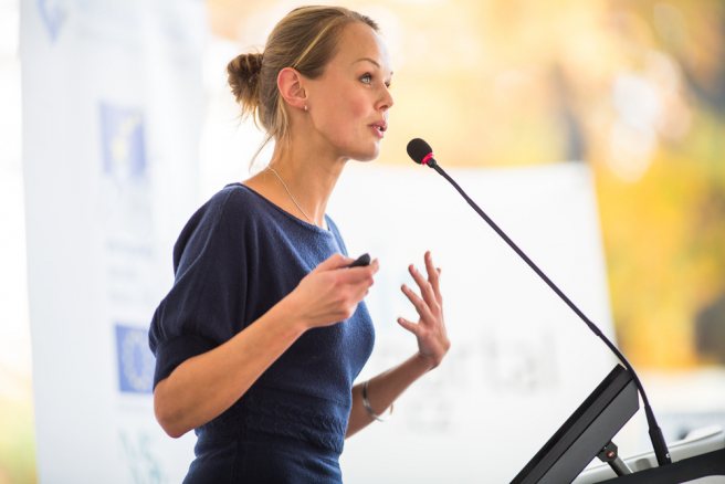 Let's talk science: Why researchers ought to reach out to the public Let's talk science: Why researchers ought to reach out to the public