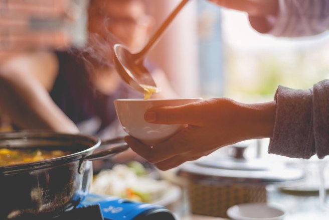 The rise of mass authorship and fractional authorship: Do too many cooks spoil the broth? The rise of mass authorship and fractional authorship: Do too many cooks spoil the broth?