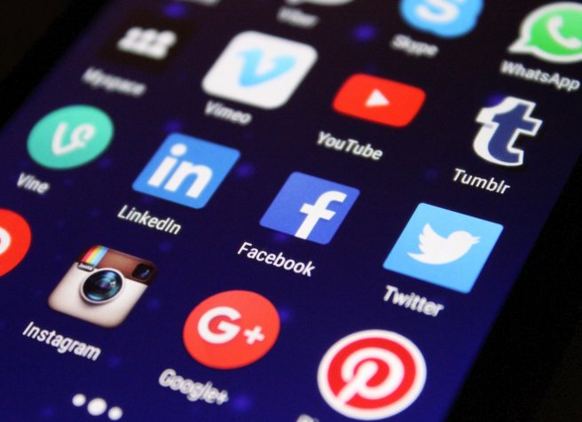 Why academic journals, publishers, and societies should get on social media right now Why academic journals, publishers, and societies should get on social media right now