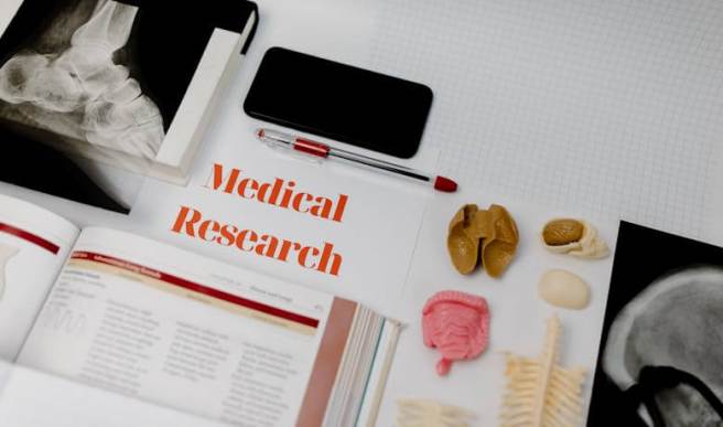Bayesian priors and prior distribution: Making the most of your existing knowledge Bayesian priors and prior distribution: Making the most of your existing knowledge